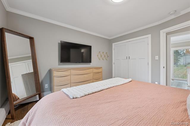 Builiding view twenty two for 5100 Oak Hill Rd, Clarkston, MI. 48348