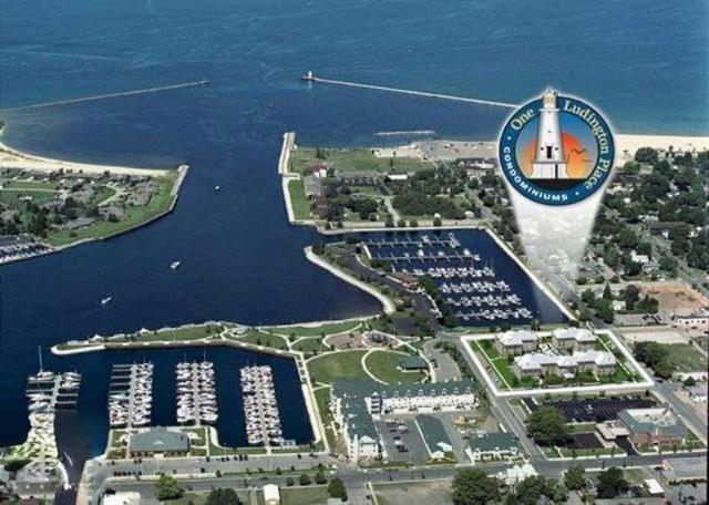 Builiding view twenty eight for 200 Robert, Ludington, MI. 49431