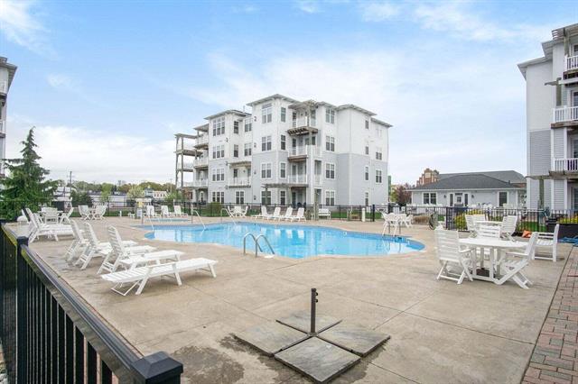 Builiding view twenty five for 200 Robert, Ludington, MI. 49431