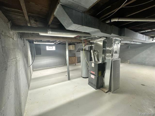 Builiding view fourteen for 14238 Hubbell, Detroit, MI. 48227