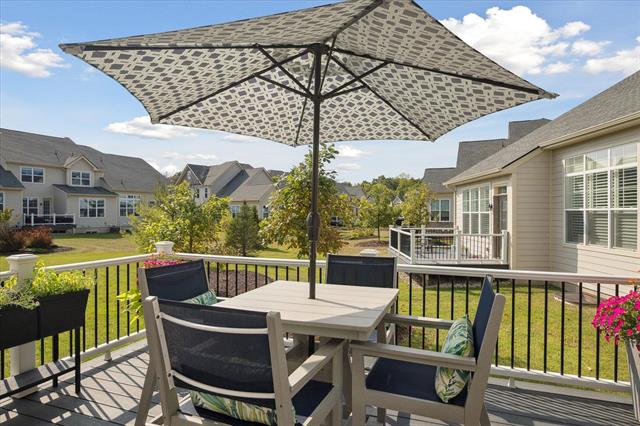 Builiding view forty four for 3250 Brackley, Ann Arbor, MI. 48105