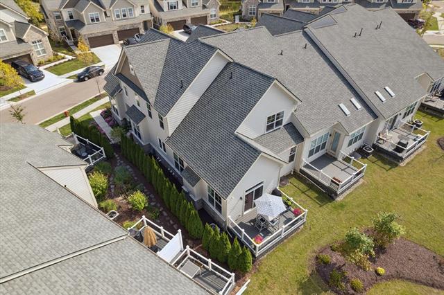 Builiding view forty nine for 3250 Brackley, Ann Arbor, MI. 48105