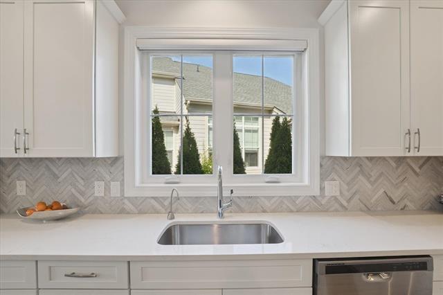 Builiding view sixteen for 3250 Brackley, Ann Arbor, MI. 48105