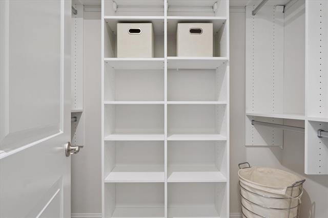 Builiding view thirty five for 3250 Brackley, Ann Arbor, MI. 48105