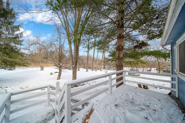 Builiding view two for 6112 Bemis, Ypsilanti, MI. 48197