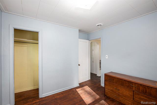 Builiding view fifteen for 205 Grove, Otisville, MI. 48463