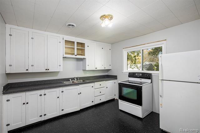 Builiding view five for 205 Grove, Otisville, MI. 48463