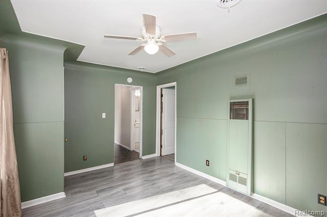 Builiding view ten for 205 Grove, Otisville, MI. 48463