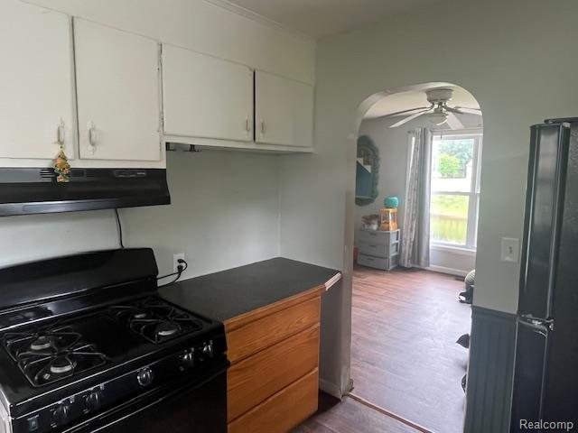 Builiding view twelve for 7057 Lapeer, Davison, MI. 48423