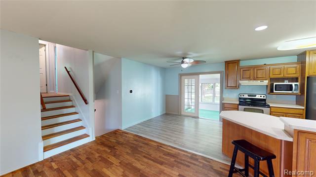 Builiding view thirty five for 3157 Irish, Davison, MI. 48423