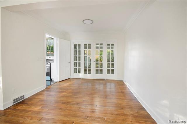 Builiding view five for 26085 Humber, Huntington Woods, MI. 48070