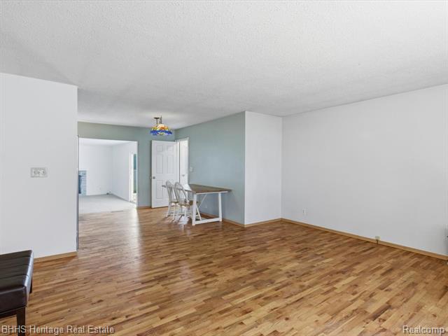 Builiding view five for 12215 Linden, Linden, MI. 48451