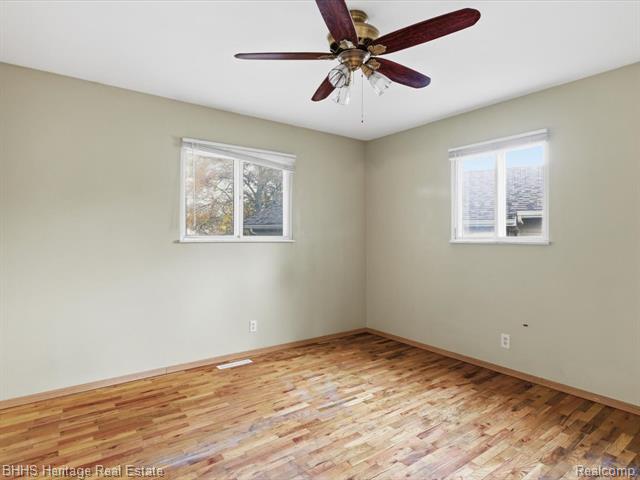 Builiding view sixteen for 12215 Linden, Linden, MI. 48451