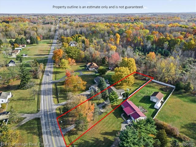 Builiding view twenty eight for 12215 Linden, Linden, MI. 48451