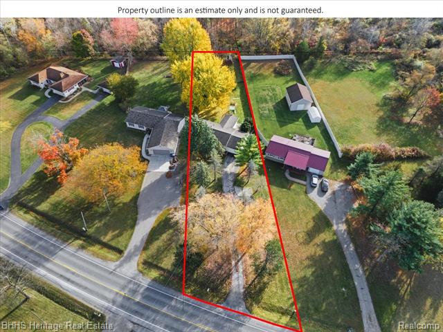 Builiding view twenty seven for 12215 Linden, Linden, MI. 48451