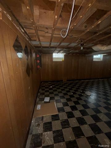 Builiding view forty three for 9180 Hartwell, Detroit, MI. 48228