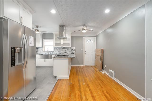 Builiding view eleven for 19026 Curtis, Detroit, MI. 48219