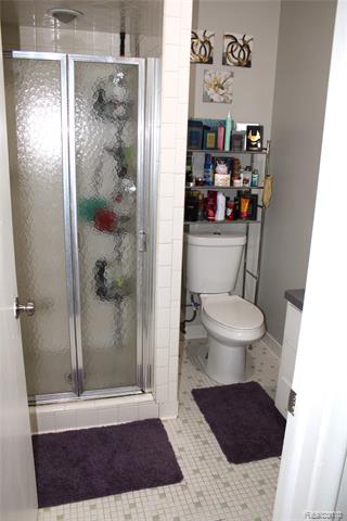 Builiding view twenty seven for 5095 Camborne, Flint, MI. 48504