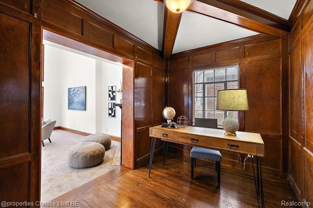 Builiding view six for 18645 Roselawn, Detroit, MI. 48221