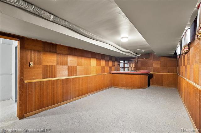 Builiding view thirty eight for 18645 Roselawn, Detroit, MI. 48221