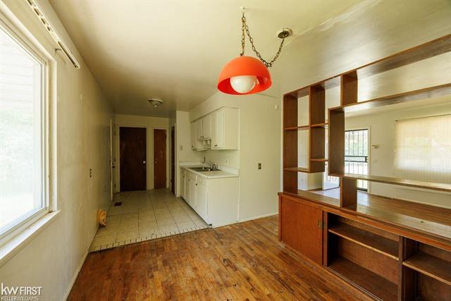 Builiding view five for 1359 Princeton, Flint, MI. 48505