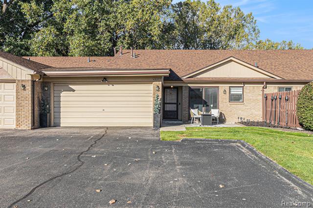 front view picture of 45277 Universal Court, Utica, MI. 48317