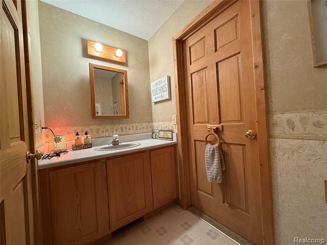 Builiding view eighteen for 835 Lake George, Attica, MI. 48412