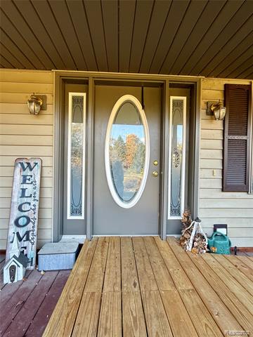 Builiding view thirty five for 835 Lake George, Attica, MI. 48412