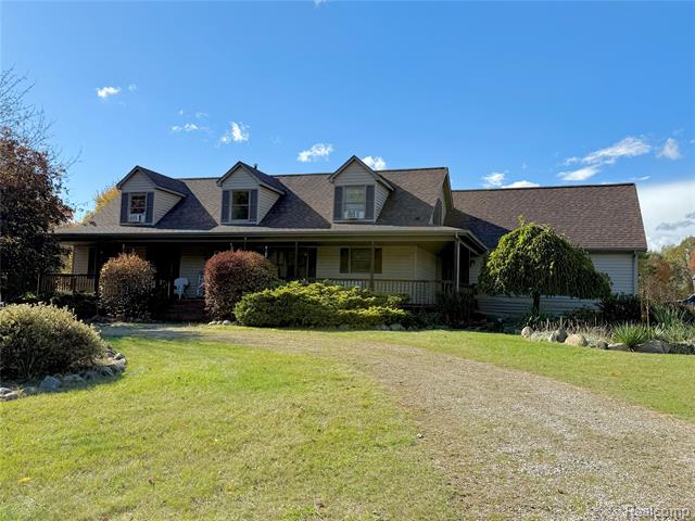 front view for 835 N Lake George Road, Attica, Mi. 48412