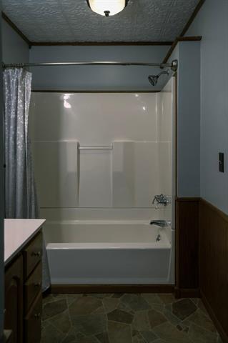 Builiding view twenty for 14 Cole St, Quincy, MI. 49082