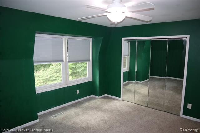 Builiding view twenty six for 5435 Sycamore, Burton, MI. 48509