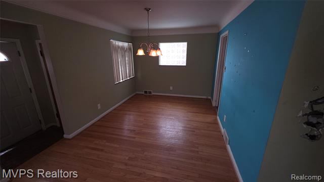 Builiding view six for 15031 Eastburn, Detroit, MI. 48205