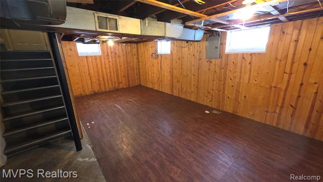 Builiding view twenty one for 15031 Eastburn, Detroit, MI. 48205