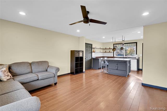 Builiding view seven for 5191 Pratt, Metamora, MI. 48455