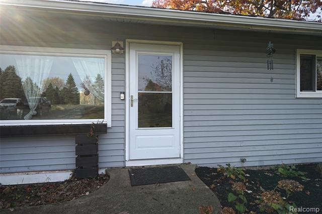 Builiding view three for 5191 Pratt, Metamora, MI. 48455