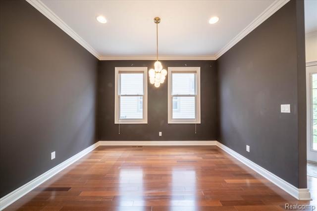 Builiding view eight for 717 S Kenwood, Royal Oak, MI. 48067