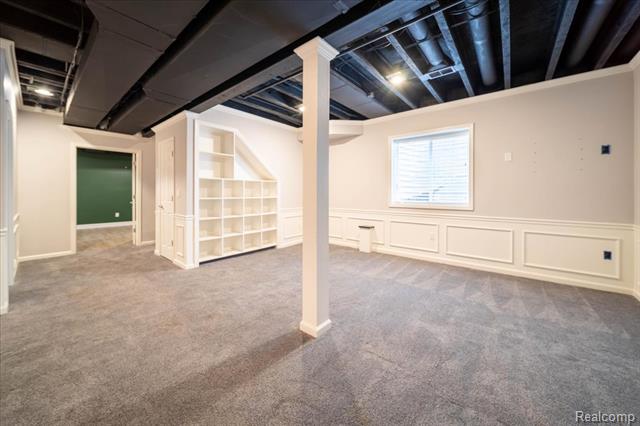 Builiding view twenty nine for 717 S Kenwood, Royal Oak, MI. 48067
