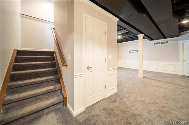 Builiding view twenty six for 717 S Kenwood, Royal Oak, MI. 48067