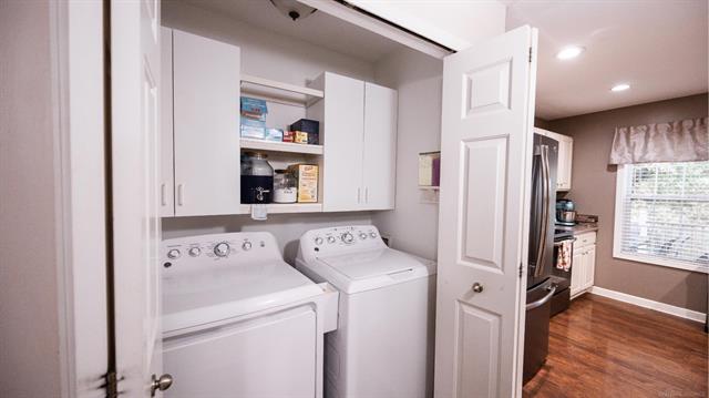 Builiding view forty three for 3955 Hogback, Fowlerville, MI. 48836