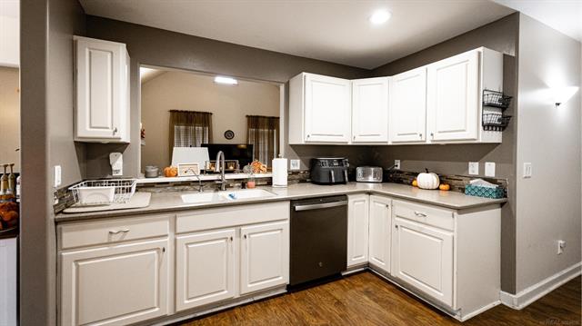 Builiding view thirty one for 3955 Hogback, Fowlerville, MI. 48836