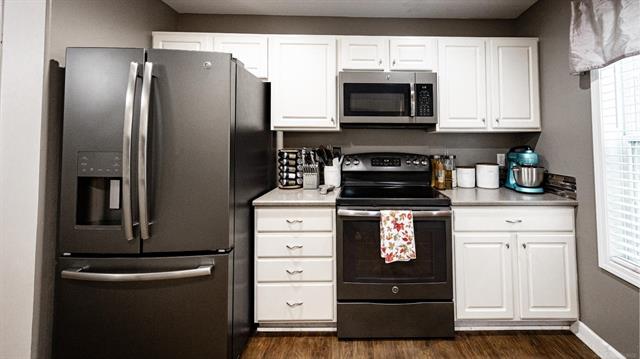 Builiding view thirty two for 3955 Hogback, Fowlerville, MI. 48836