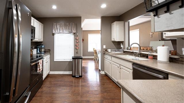 Builiding view twenty nine for 3955 Hogback, Fowlerville, MI. 48836