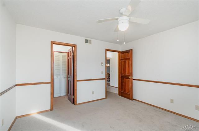 Builiding view fourteen for 9150 Greenway, Saginaw, MI. 48609