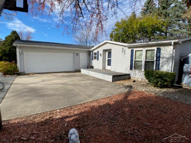 Builiding view two for 9926 Center St, Reese, MI. 48757