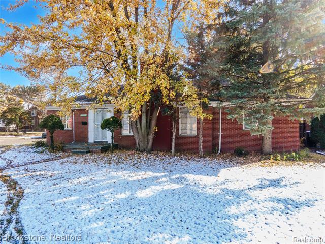 front view for 5801 Oakman Boulevard, Detroit, Mi. 48204