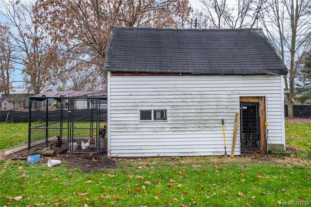 Builiding view eight for 12402 Mccumsey Rd., Clio, MI. 48420