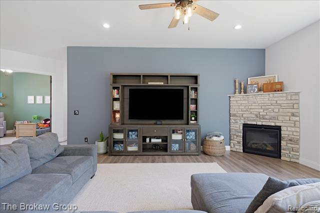 Builiding view fifteen for 5363 Pebble Beach, Metamora, MI. 48455
