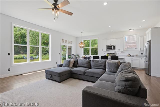 Builiding view nineteen for 5363 Pebble Beach, Metamora, MI. 48455