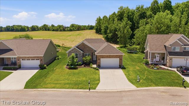 Builiding view two for 5363 Pebble Beach, Metamora, MI. 48455
