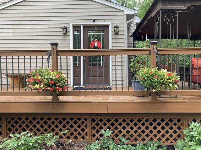 Builiding view fifty six for 3400 Sturgeon Rd, Midland, MI. 48640